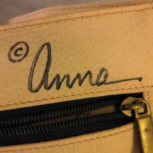 Anna by Anucshka Birds In Blush Hand-Painted Hobo Bag‎ - Picture 13 of 13